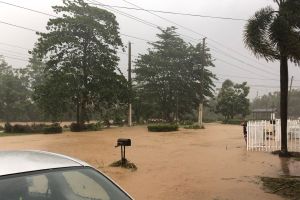 Gobernadora Kathy Hochul prometió brindar ayuda a Puerto Rico tras paso del huracán Fiona