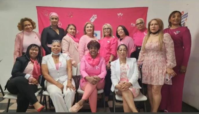 Ofrece taller sobre cáncer de mama en local PRM-NY