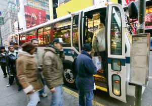 MTA anuncia días de alerta de embotellamientos en esta temporada navideña en Nueva York