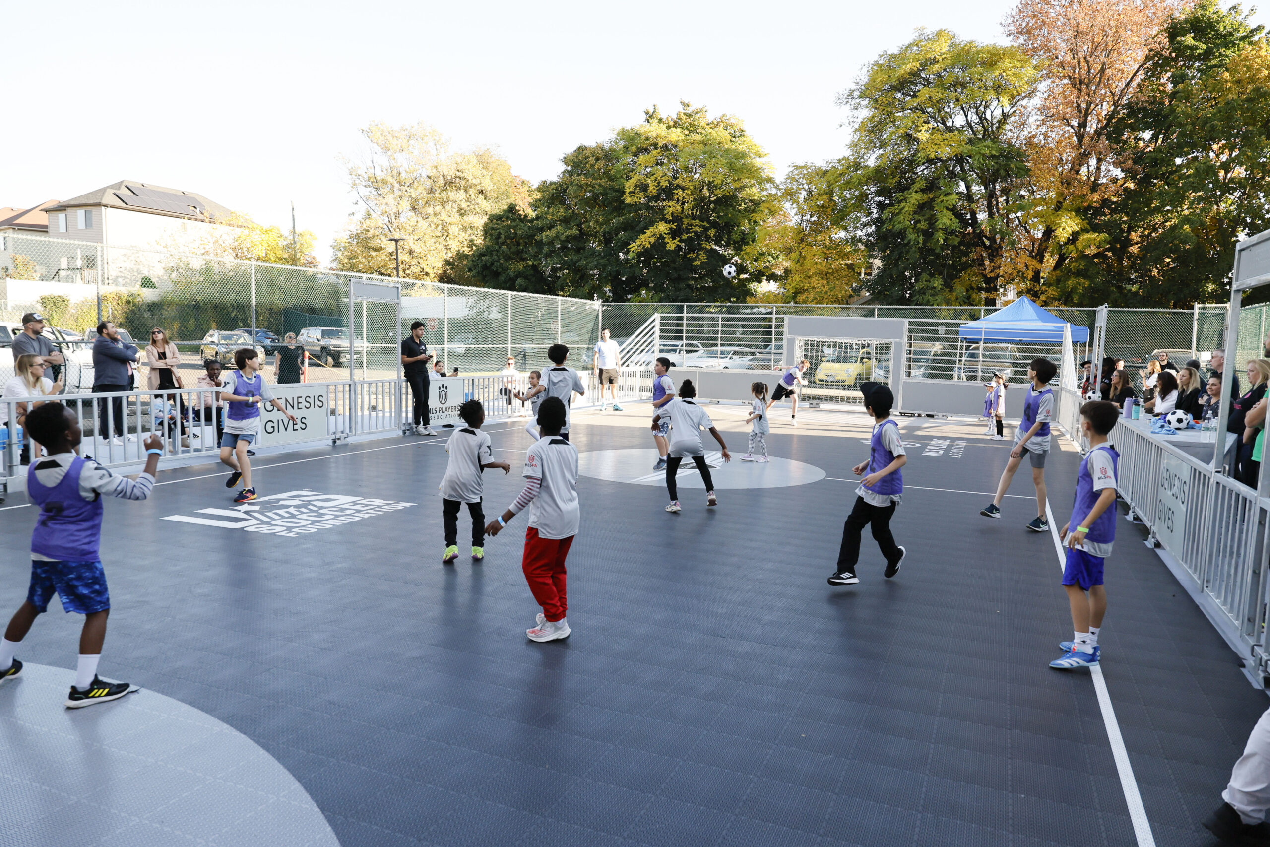 YMCA de Staten Island inaugura nueva mini-cancha de fútbol