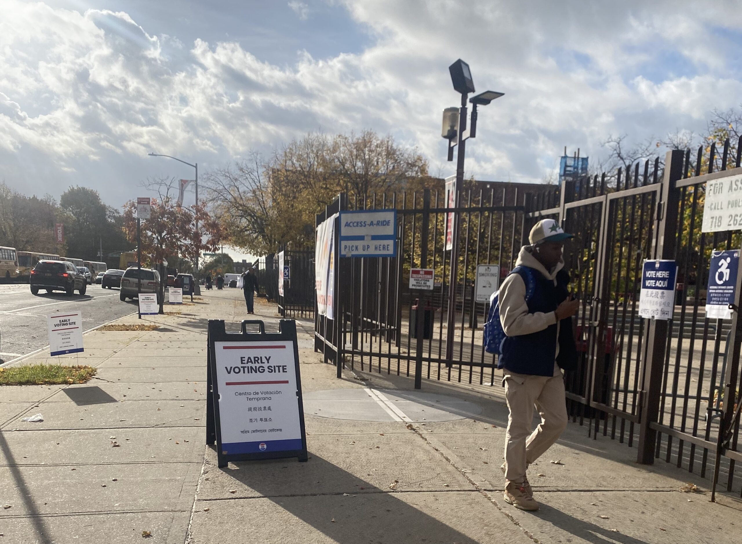 Votación anticipada en NY cerrará este domingo con participación récord