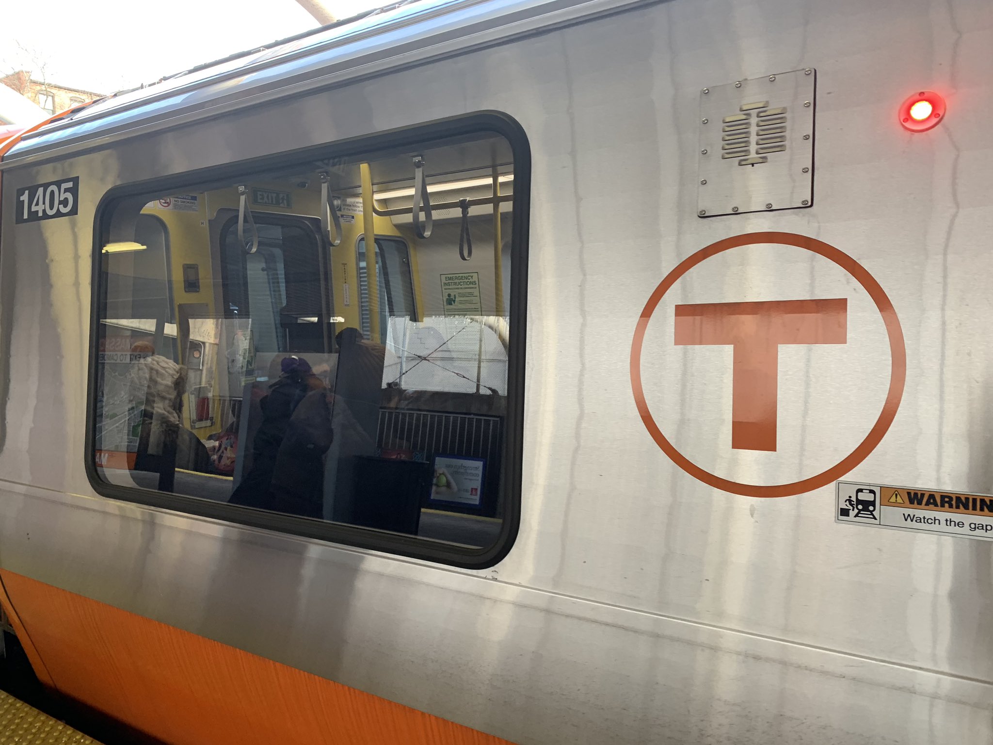 La MBTA celebra la eliminación de las zonas lentas en la Línea Naranja